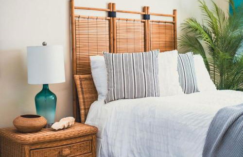 Resort style back yard heated pool and spa - Foto 32