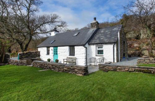 Garth Yr Hebog - Foto 1