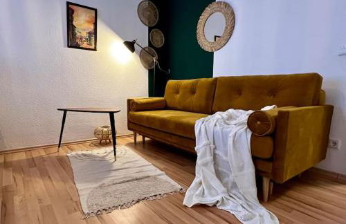 Ruhig & Zentral - 2 Kingsize Betten - Wi-Fi - Foto 1