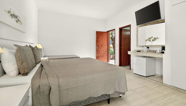 Grínberg's Village Hotel - Foto 3, Quarto