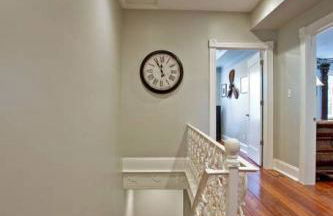 Newly Renovated 4 bed 3 bath and 2 Parking Spots - Foto 31