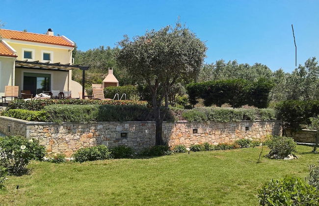 Villa Mirothea - Photo 40