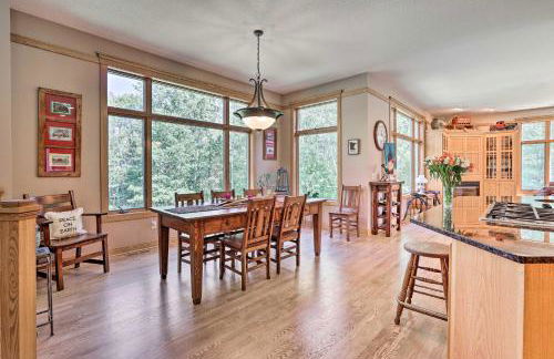 Tranquil Lake Elmo Farmhouse Hiking Nearby! - Foto 7