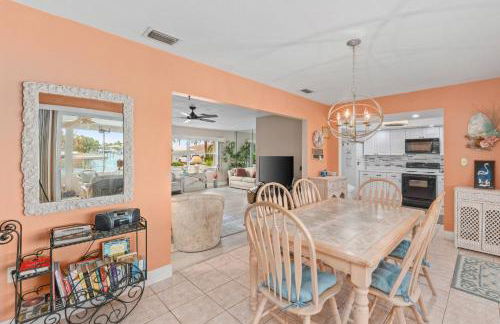 Waterfront Gulf Getaway - Foto 31