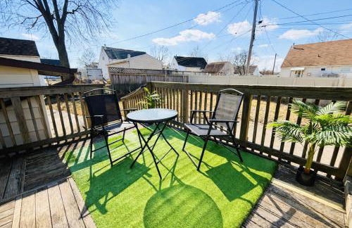 The Charming Cozy 4-Bedroom Getaway in Glen Burnie - Foto 6