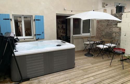 La petite maison de Justin - Jacuzzi privatif - Foto 3