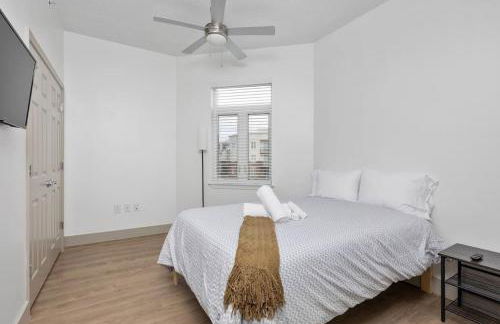 Stylish 4 Bed - 2 Mins to Stadium - Free Parking - Gym - Views - Foto 18