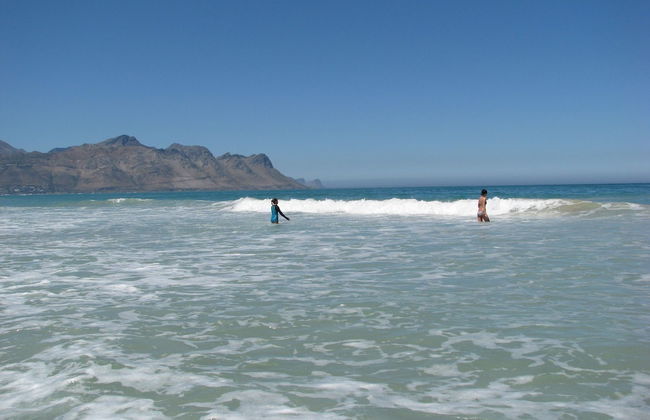 Theebos Anneline's Self Catering Apartments - Photo 1