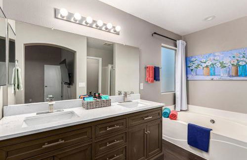 Family Fun House Close to Everything - Foto 11