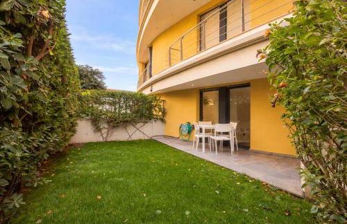 Milenial Marinapark - Apartamento a pie de playa con piscina y parking - Photo 32