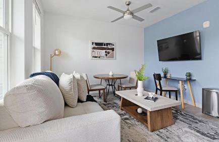 Historic Springfield Apartments by Landing - Photo 2