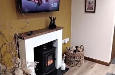 south view farm cottage 1 Bed - Photo 6