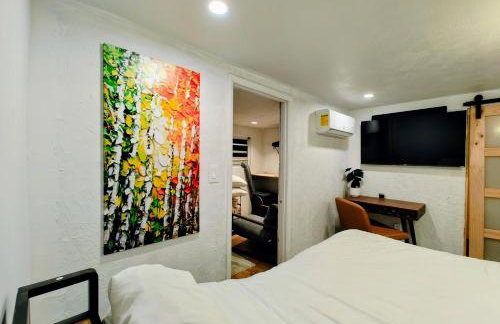 Private Sunset View Suite 5 Mins Off I-75 EV Outlet Available - Foto 34