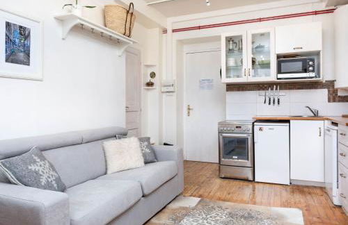 Apartment Wohnung in Chamonix Centre-Ville und Bergblick by Interhome - Photo 1