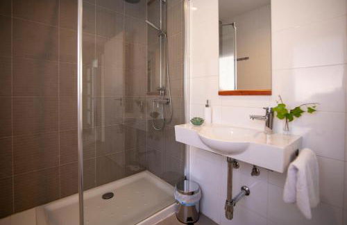 La Ren Lecrés casa piscina jardin y barbacoa - Photo 23