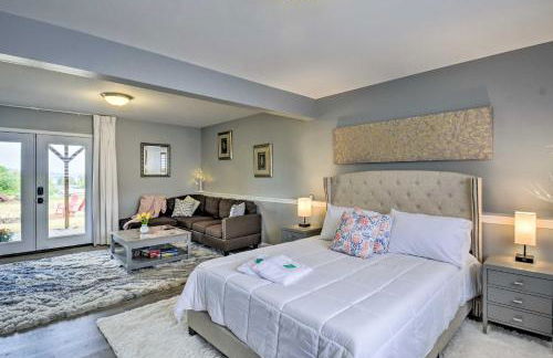 Cozy Port Orchard Home with Grill and Fire Pit! - Foto 4