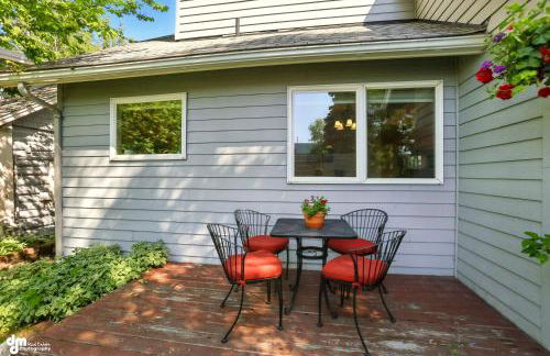 Coastal Place - BEST location in Downtown! - Photo 40