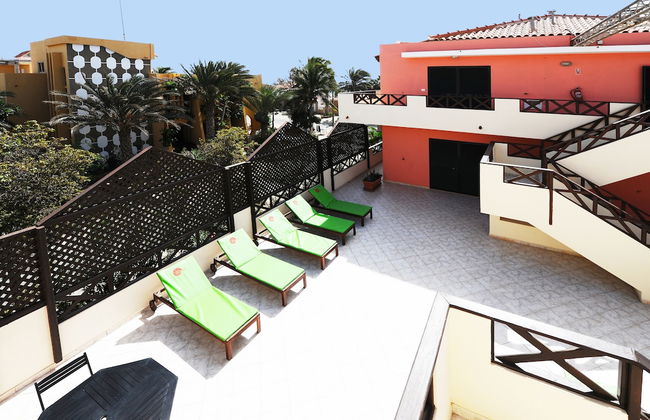 Nautilus Aparthotel - Photo 33