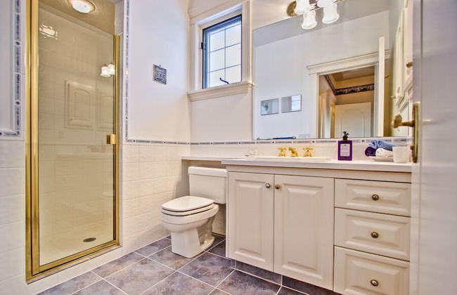 Ghost Lake Manor House - Foto 13