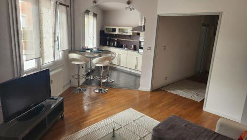 Le Denfert - Wifi Netflix - Quais de Savoureuse - Foto 1, stove, pet friendly