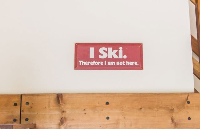 Cottage in the Woods - Photo 5