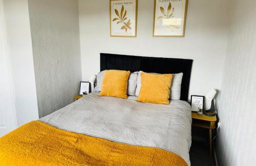 Professional 4BR House - Lace Market, Uni, QMC, City Centre & M1 - Sleeps 8 - Foto 10