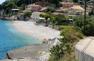 Mandraki House Upper, 100m from Kaminaki Beach - Foto 12