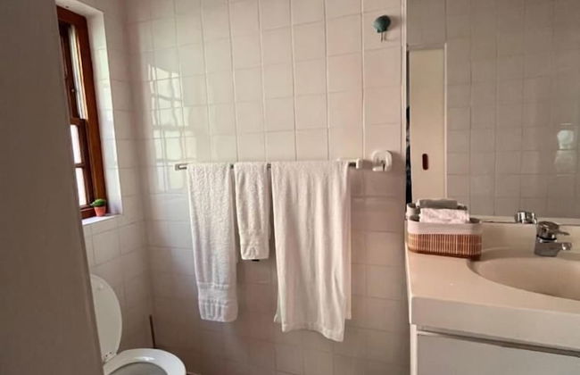 Cozy Camps Bay House With Mountain and sea View - Foto 15