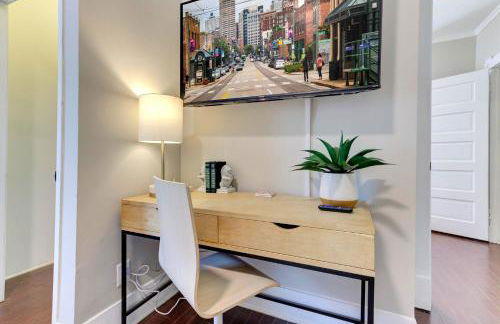 Spacious 3BR Midtown Home - Sleeps 7 - Walkable to Dining & Attractions - Easy Access to Downtown - Foto 17