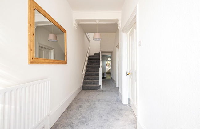 Heathrow Living Stanwell Serviced House - Foto 25