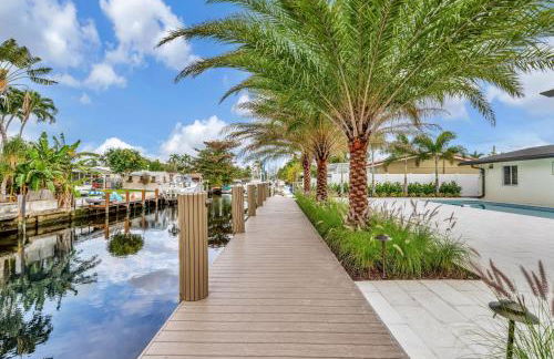 Waterfront Oasis w/ Enclosed Pool! - Foto 81