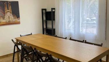 Apartamentos Tarradellas Sants Estació - Photo 2