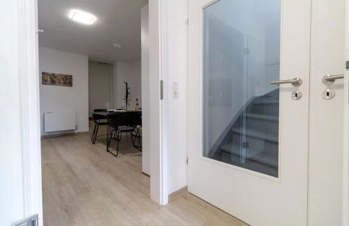 Fewomo, Mosel Maisonette, mit Terrasse & Winzerflairallee, für 6 Perfekt, für 8 geeignet - Foto 18
