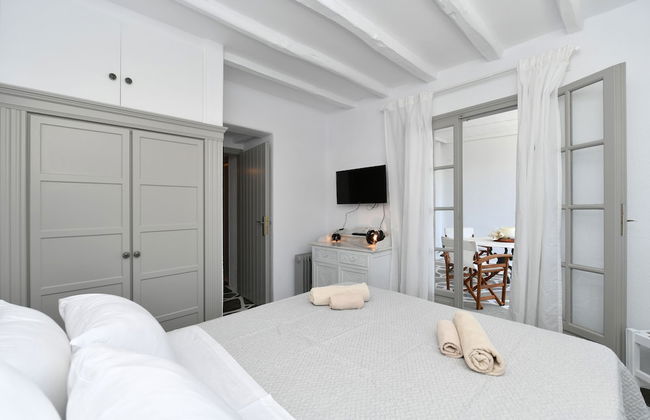 Santa Flora 3 bedroom House - Photo 8