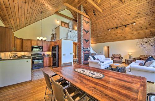 Sebago Lake Gem on Private Cove with Boat Dock! - Foto 6