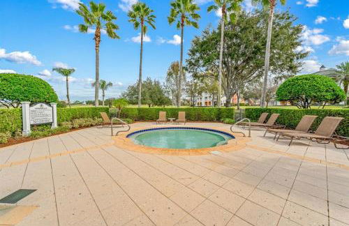 Mickey 3bed Condo 20 min to Disney! Pools & Gym - Foto 42