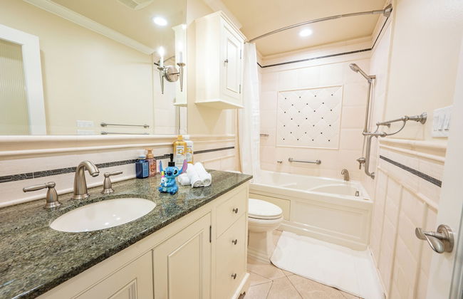 Luxury living with Spa &Pool near Disney - Foto 28