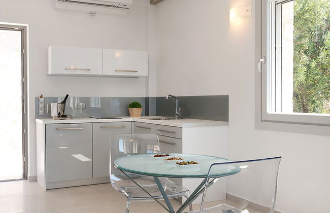 White Orchid Luisia in Vola - Foto 19