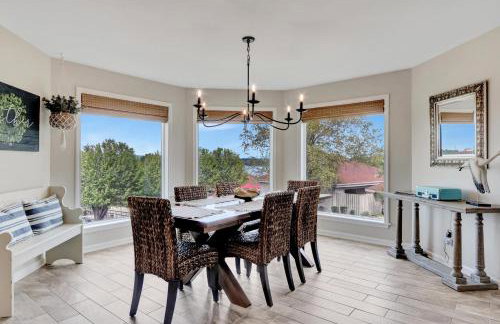 Pool and Dock Access Lakefront Hot Springs Condo! - Foto 11