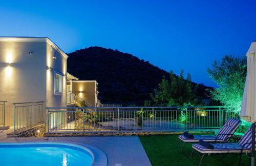 Family Villa Basilicata Gloria with Private Heated Pool, BBQ & Kid's Play Area - Foto 55