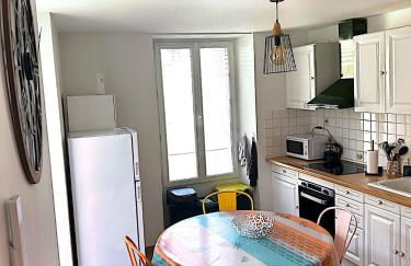 Duplex 3 étoiles rénové centre-ville & clim - Photo 3