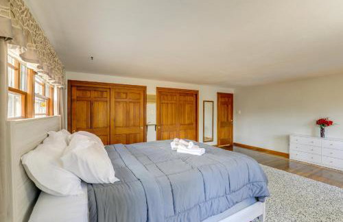 Peek-a-Boo Lake Views and Yard Windham Home - Foto 13