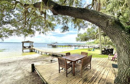 Cozy Lake House on Lake Weir - Foto 2