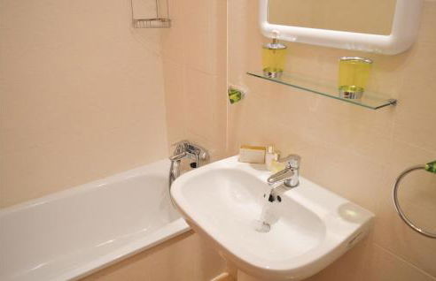 Amazing Apartment In Alhama De Murcia - Foto 17