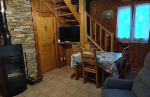 CHALET MONTAGNE CLASSÉ 3 ETOILES ALPES QUEYRAs - Foto 9