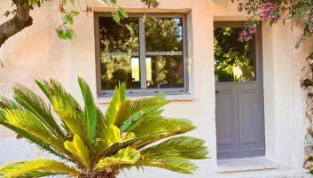 LE DOMAINE D AMBRE La maison des Ecuries - Photo 3