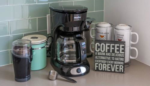 Perfect 2BR Hideaway Just 35 Blocks to Beach & Boards Fire Pit, Grill, Relax - Foto 4