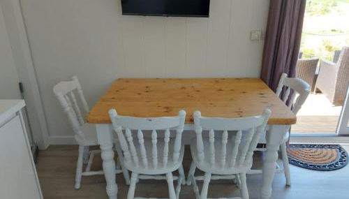 Couston Lakes Resorts - Photo 5