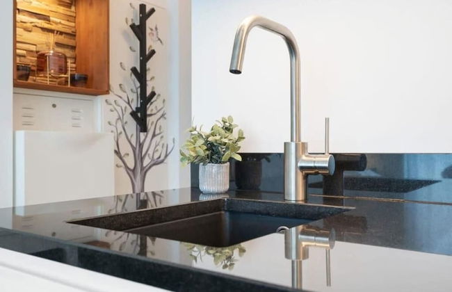 Brand new studio in center - Foto 6