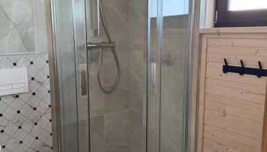Gołąbek Stronie Śląskie - Foto 5, Shower